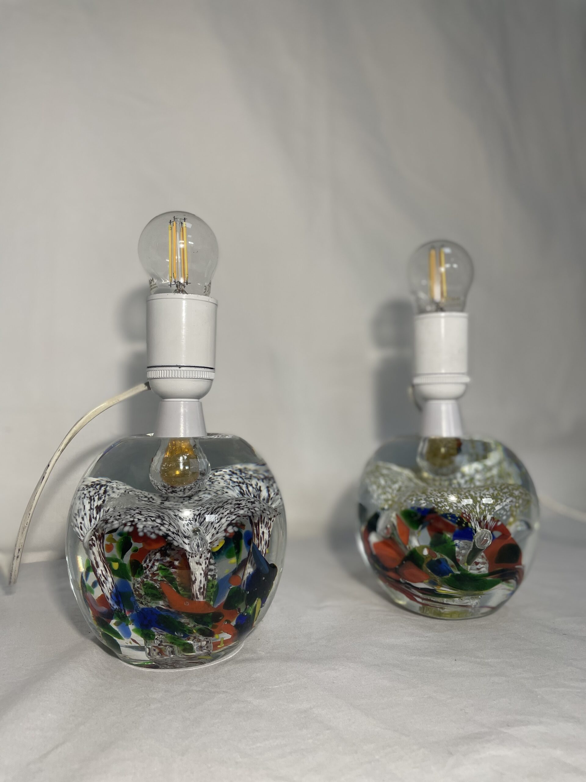 511 1000 kr st Blommig Vaslampa. såld - Bild 2